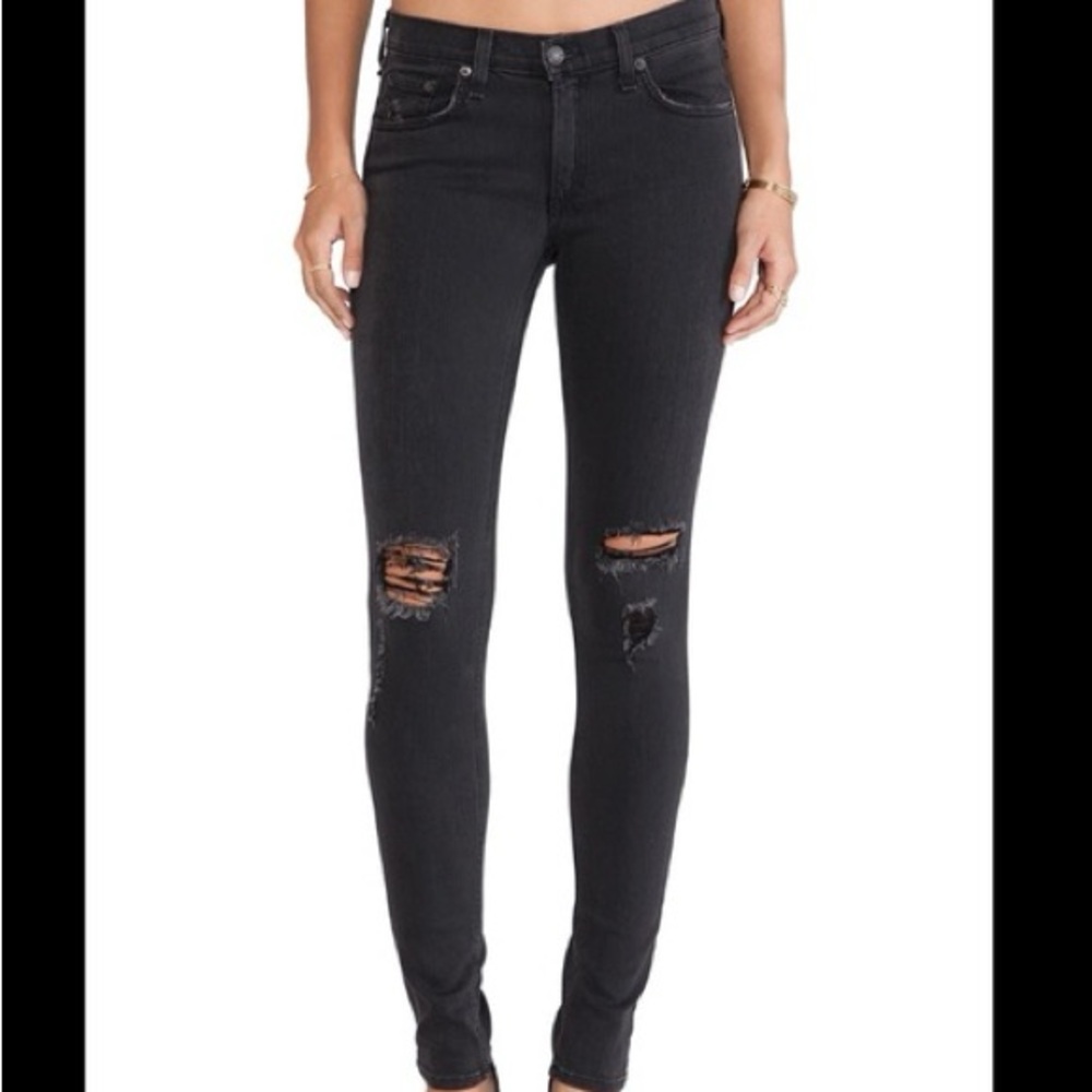 Rag & Bone Skinny Low Rise Jeans. Size 29